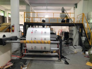 聚乙烯氣泡膜機 新型全自動高速復(fù)合多層氣泡膜機組 緩沖PE氣泡膜03