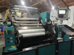 溫州纏繞膜機(jī)專業(yè)制造商利盛機(jī)械